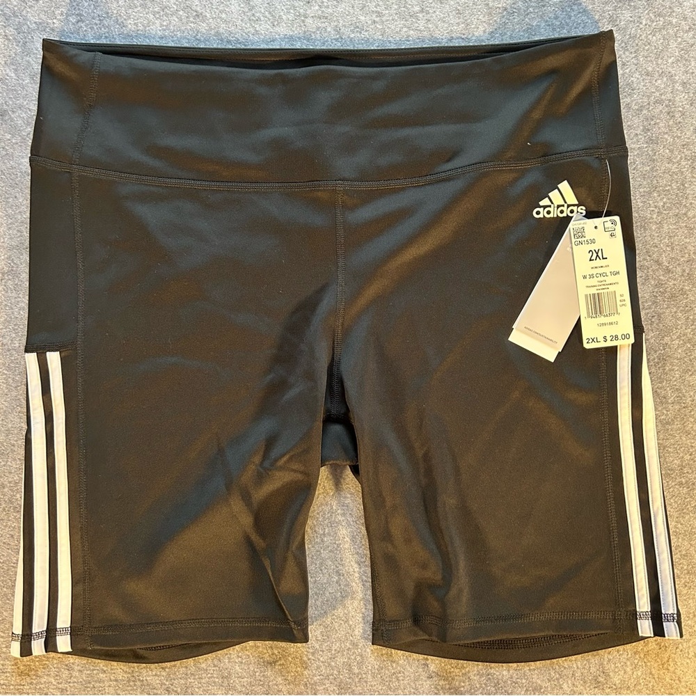 NWT black Adidas bike shorts, primegreen, aero ready, women’s 2XL